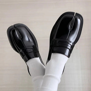 London Bridge Split Toe Tabi Loafers